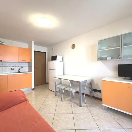 Sweet Retreat In A Great Area With Parking Apartment Grado