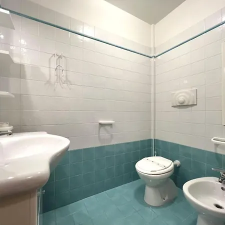 Apartment Sweet Retreat In A Great Area With Parking